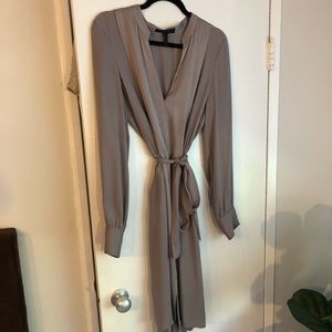 BCBG Grey/Silver dress with belt